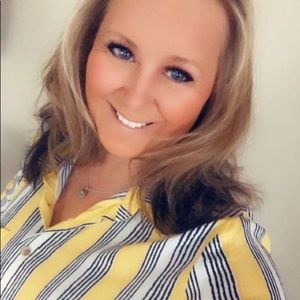 Meet your Posher, Candace